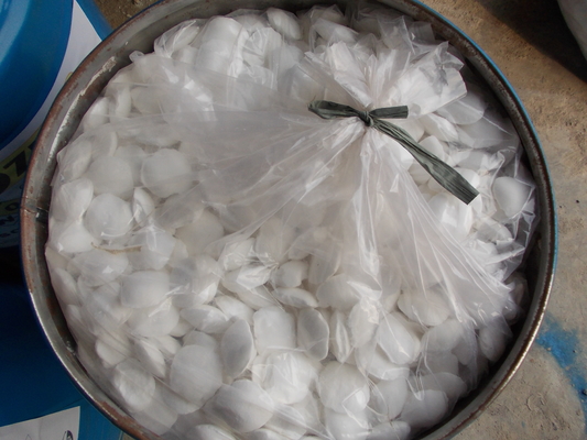 Gold Mining Chemicals White Solid Briquette 98% Sodium Cyanide NaCN CAS 143-33-9