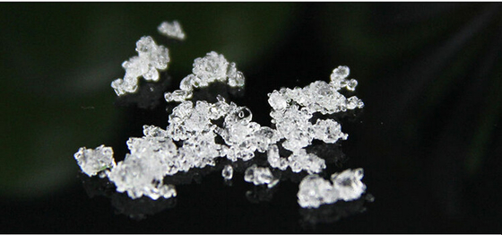 98 % Min Water Soluble Fertilizer Calcium Nitrate Crystals For Explosive